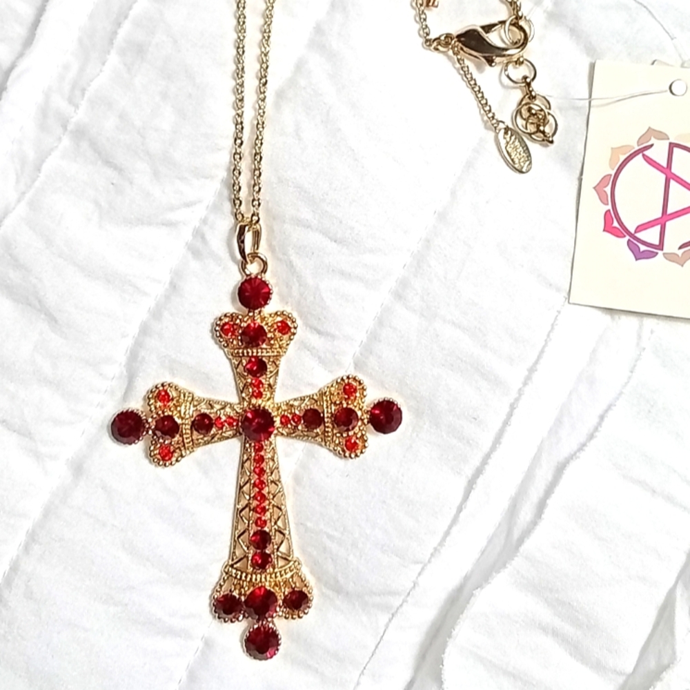 ❤️New Amrita Singh Cross Necklace❤️